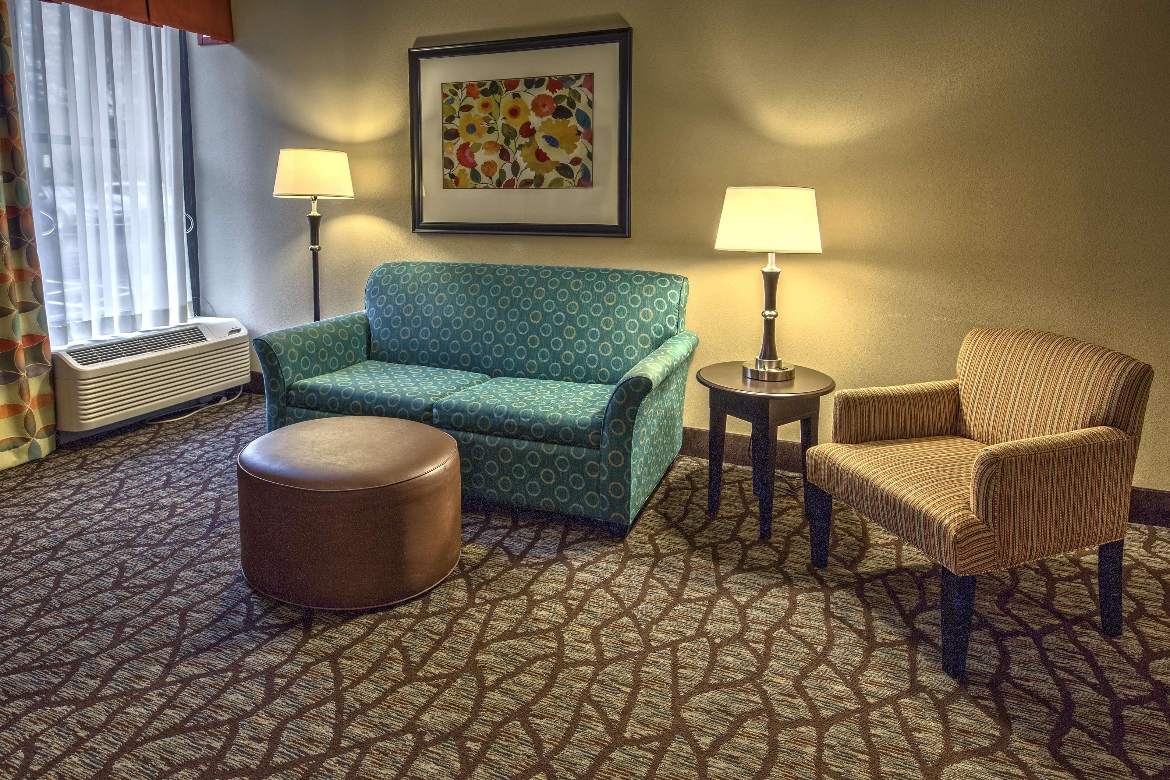 Hampton Inn Asheville-Tunnel Road Экстерьер фото