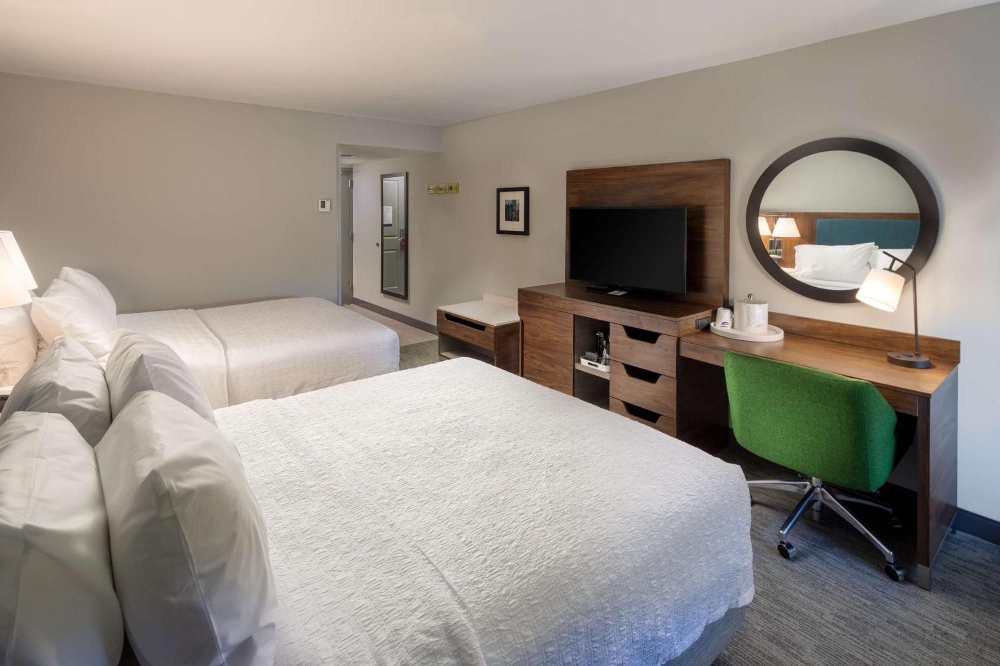 Hampton Inn Asheville-Tunnel Road Экстерьер фото